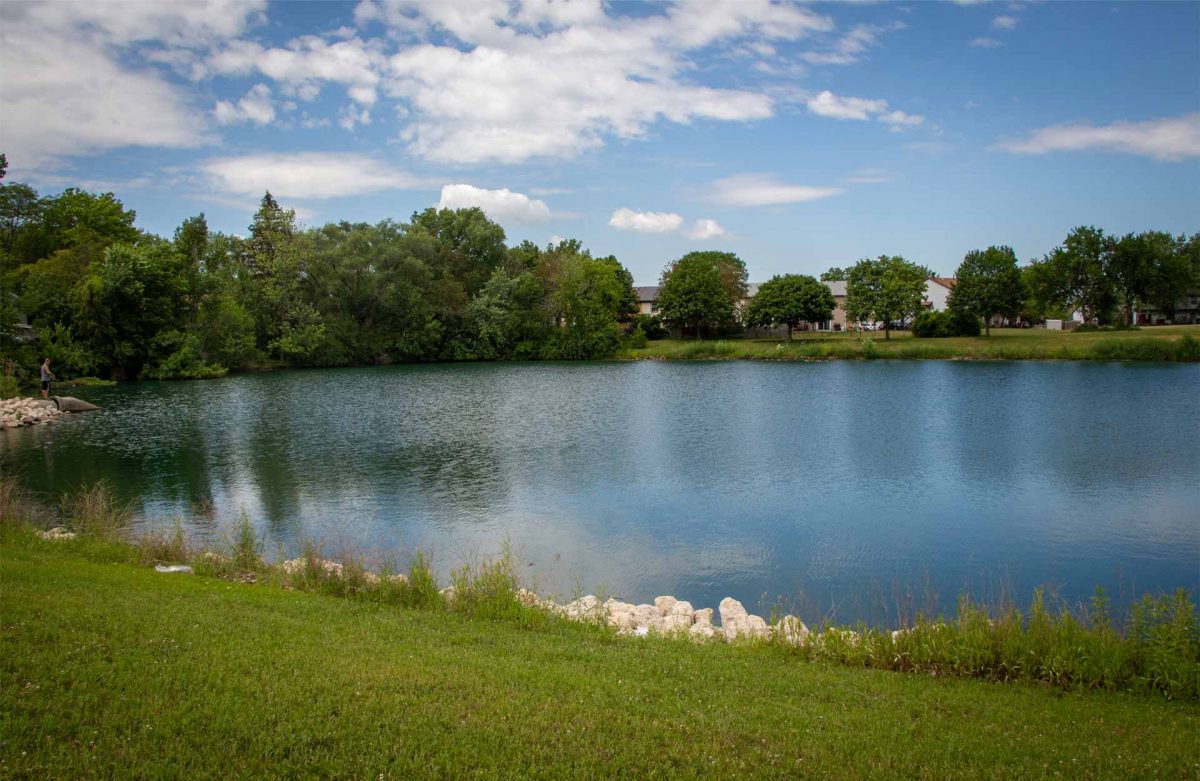 Arrowhead Pond Park — Bolingbrook Park District